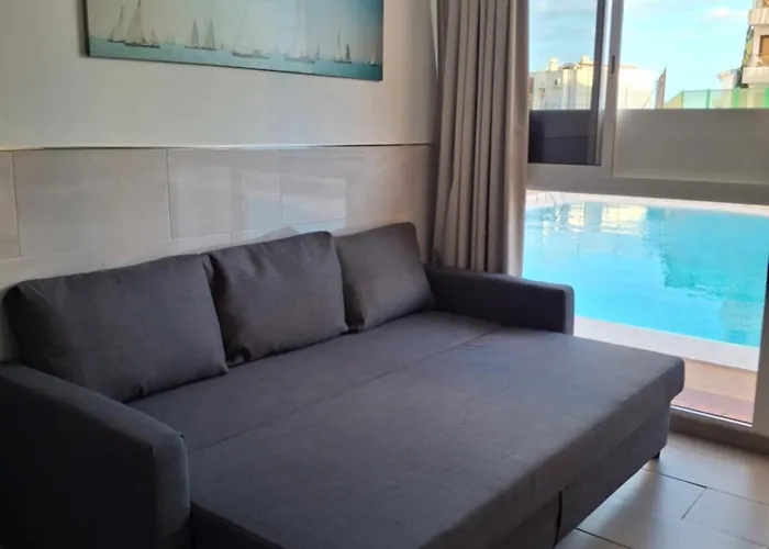 El Nido De Los Angeles 普拉亚戴尔雷安格莱斯