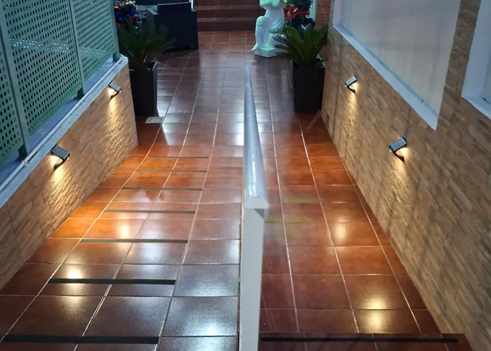 El Nido De Los Angeles * 普拉亚戴尔雷安格莱斯